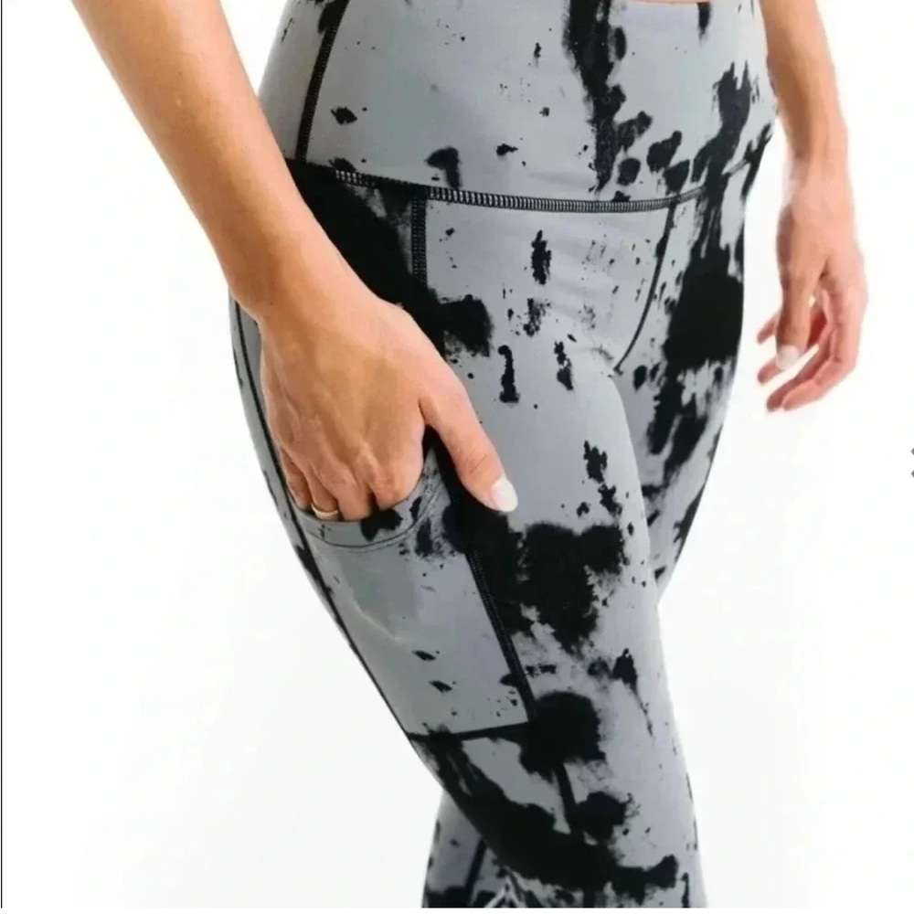 Zyia Soft n Snug Crops